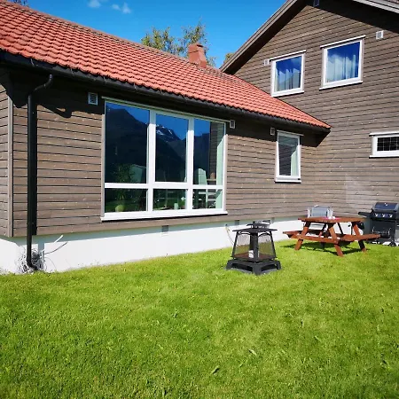 Romsdalseggen * Isfjorden